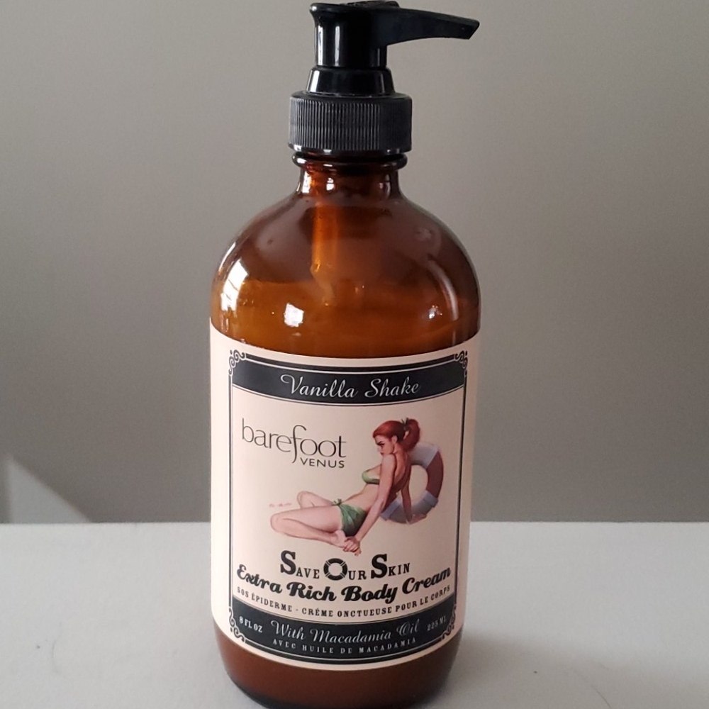 Barefoot Venus Macadamia Oil body cream